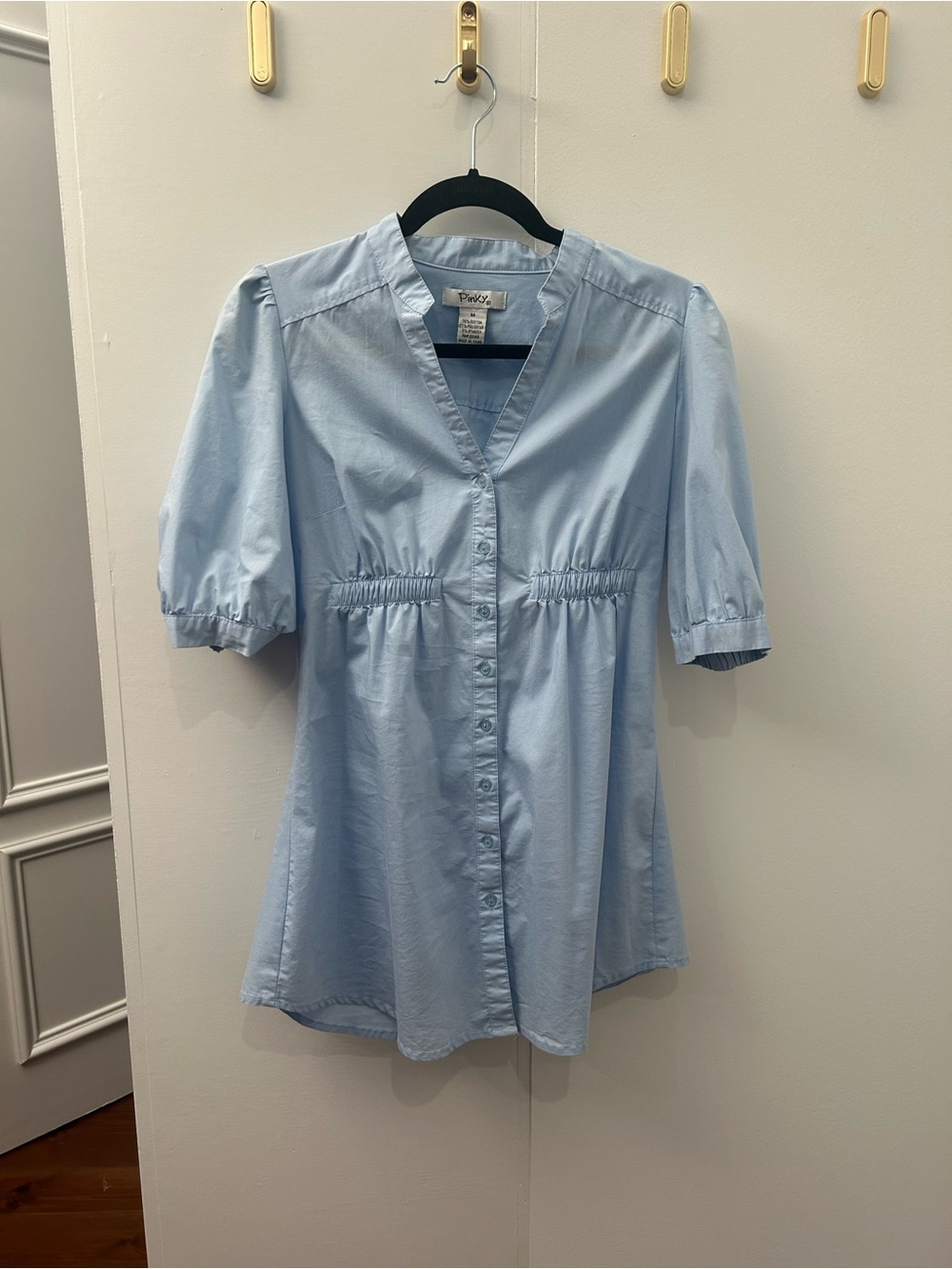 Pinky Light Blue Button-Front Puff Sleeve Shirt